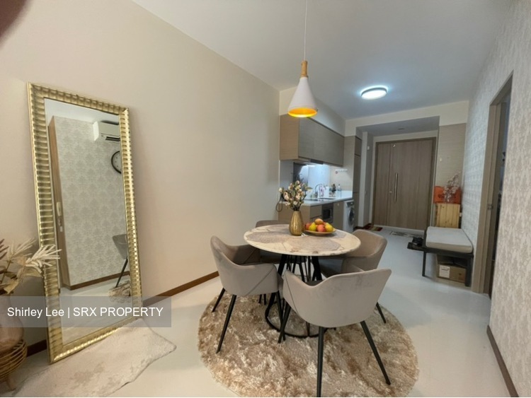 Waterfront Gold (D16), Condominium #529001971